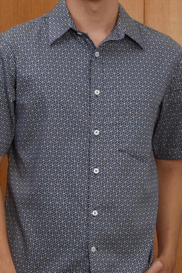 MEN SHIRT SHORT SLEEVE WAJIK GARIS