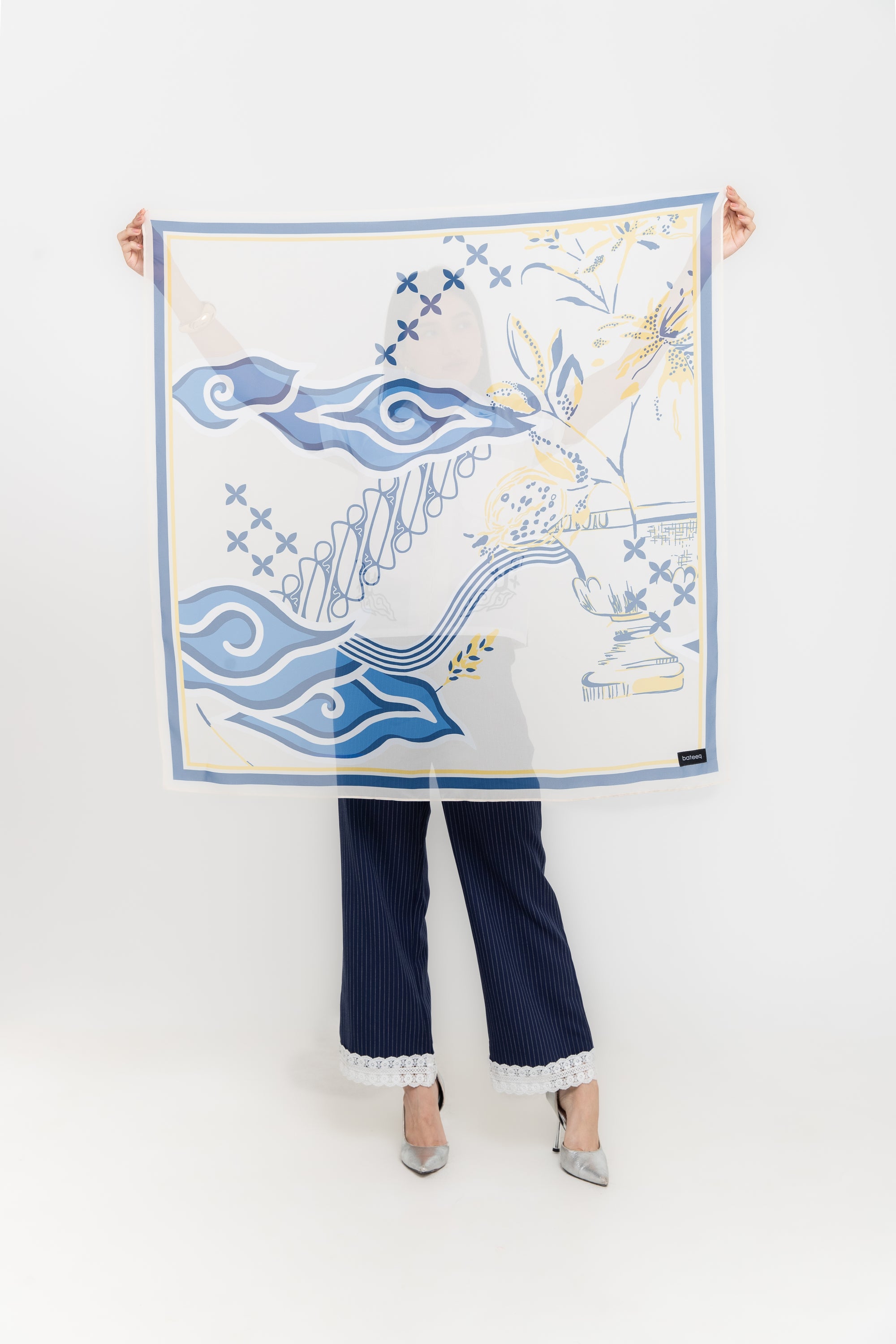 SCARF LANGIT RAWATES