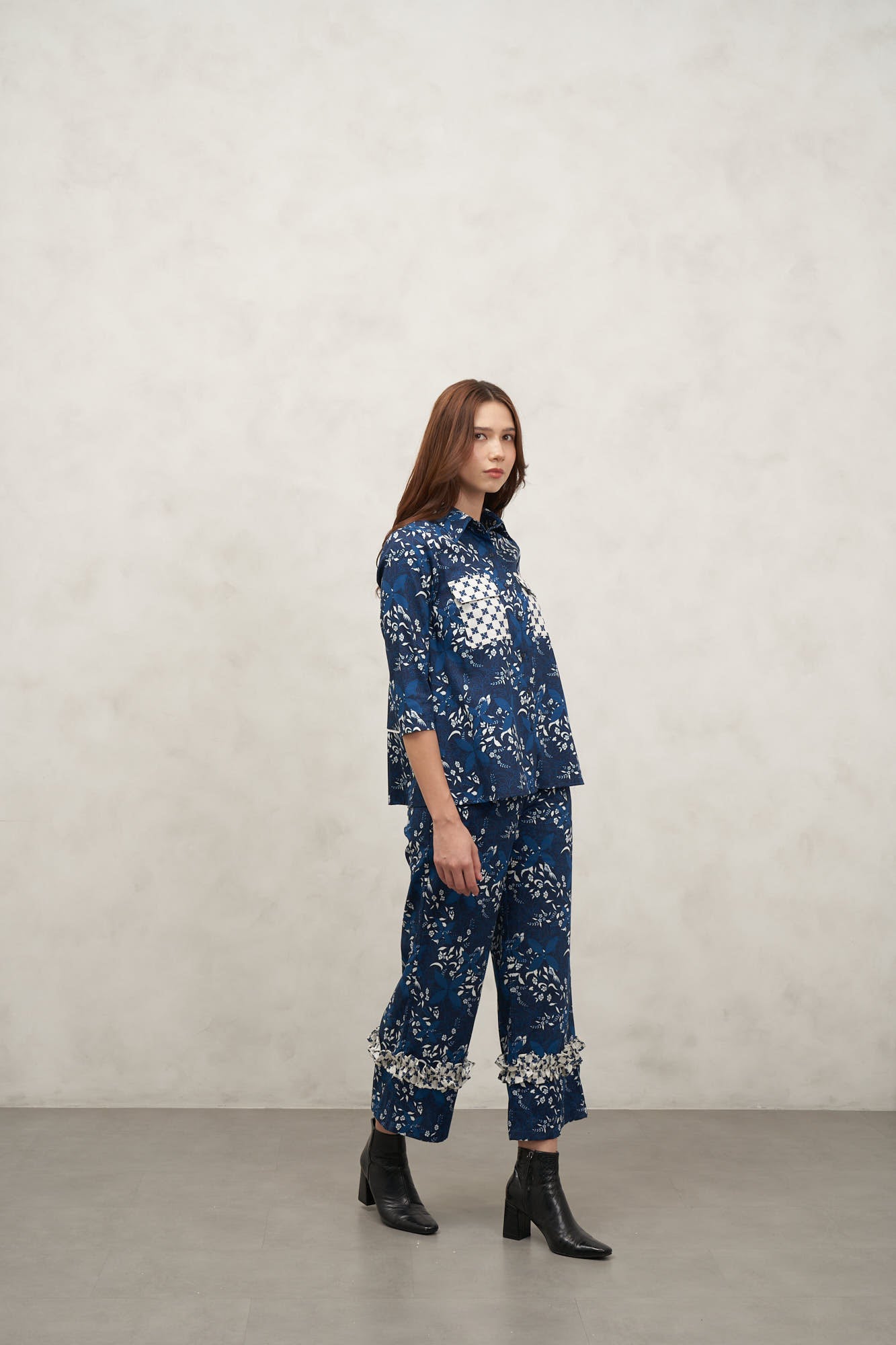 THEA SHIRT