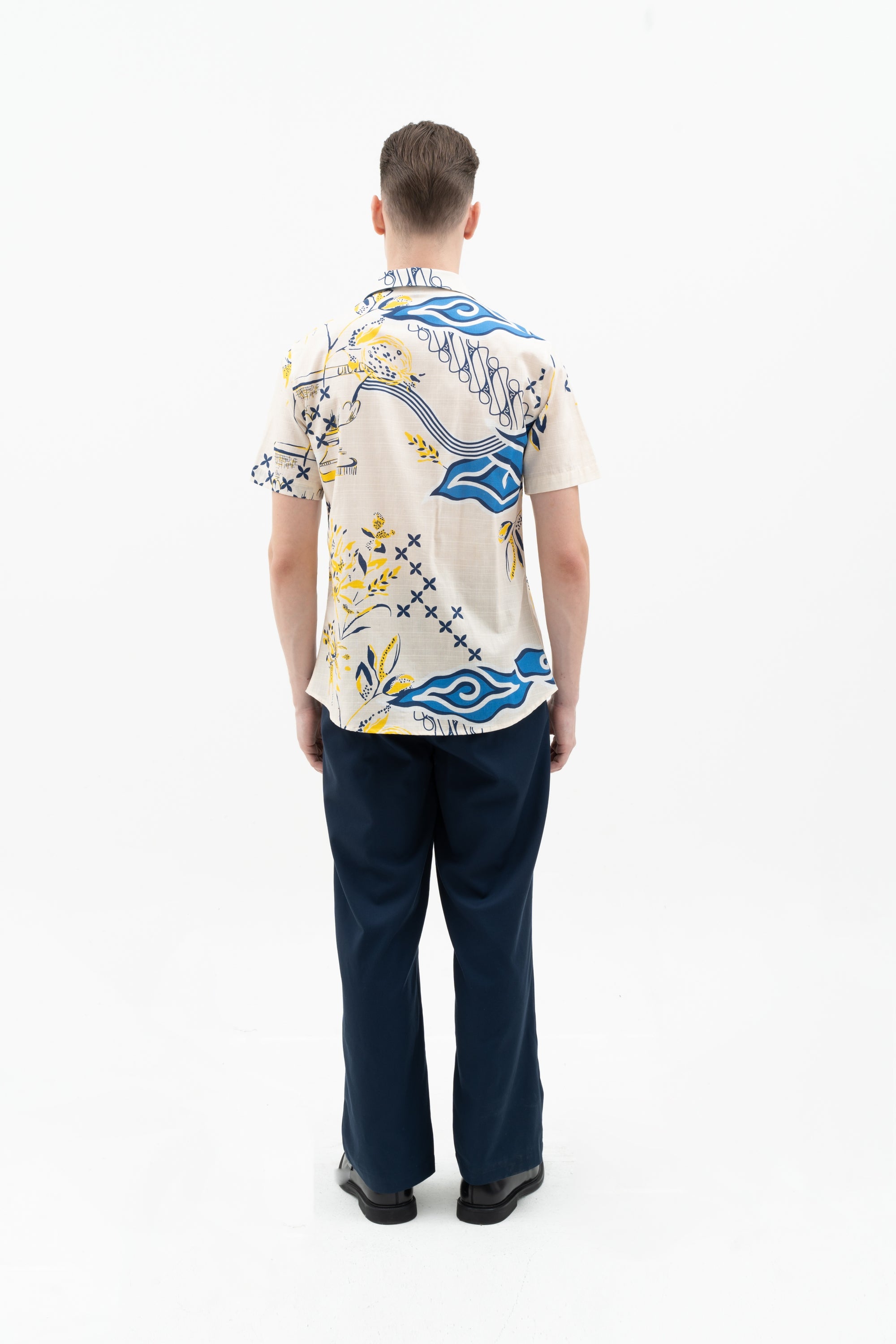 MEN SHIRT S/S SLIMFIT LANGIT RAWATES