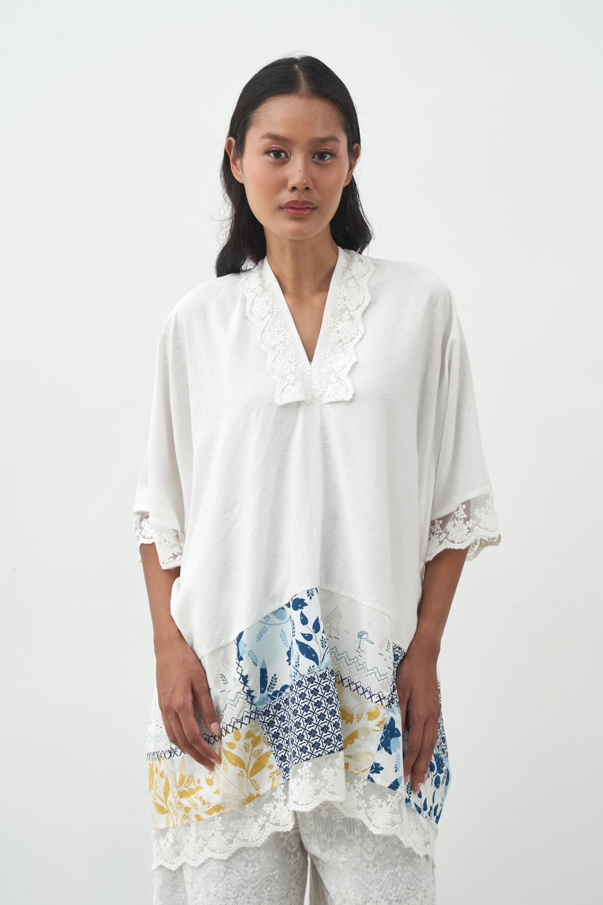 RAYA TOP