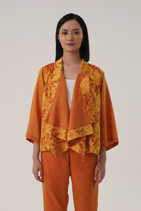 NALIKA OUTER JACQUARD