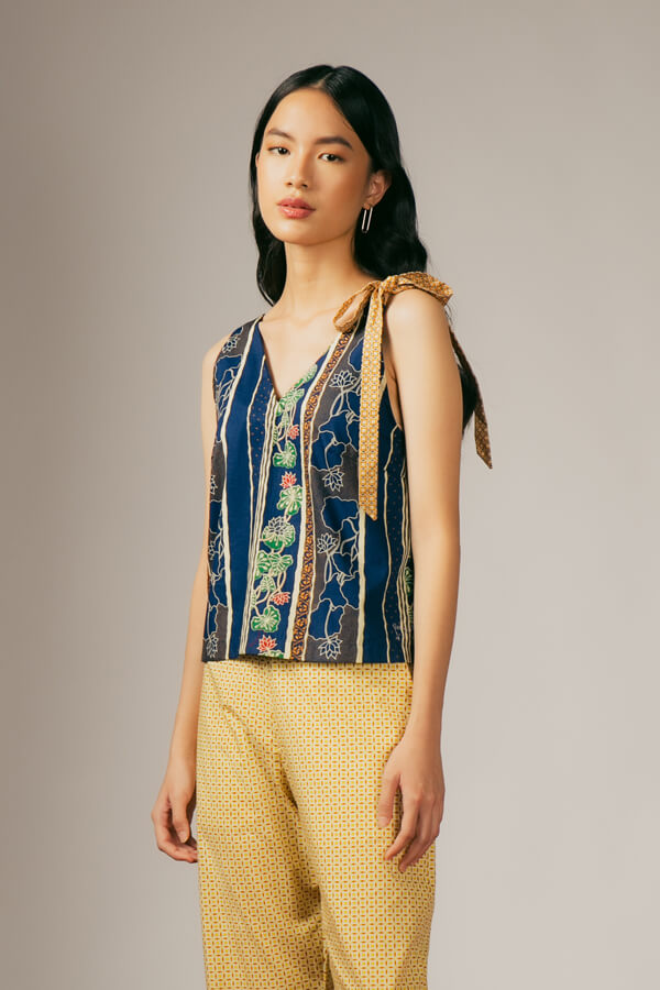 YAN BOW TOP NAVY