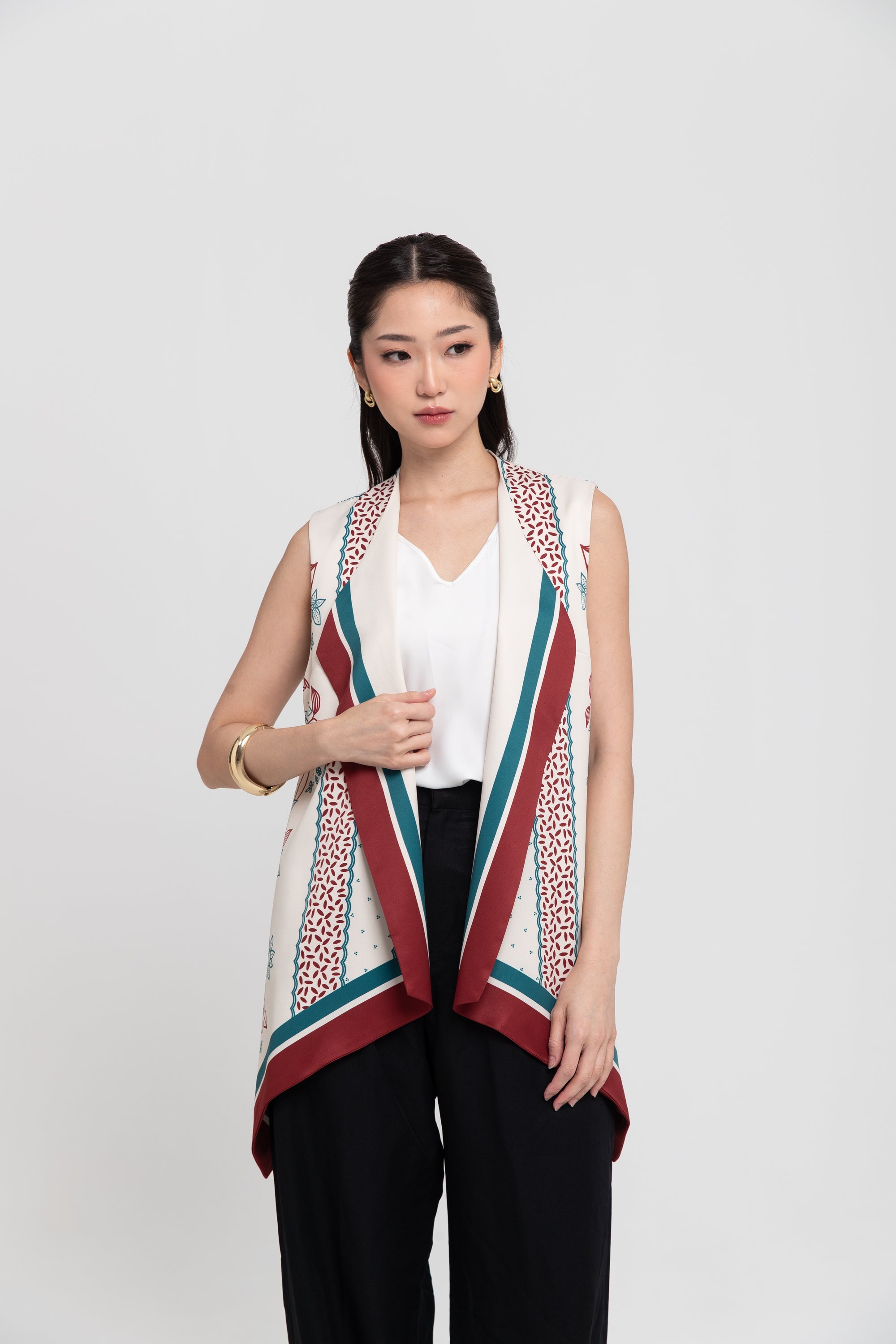 SHORT CAPE RAMYA CREAM