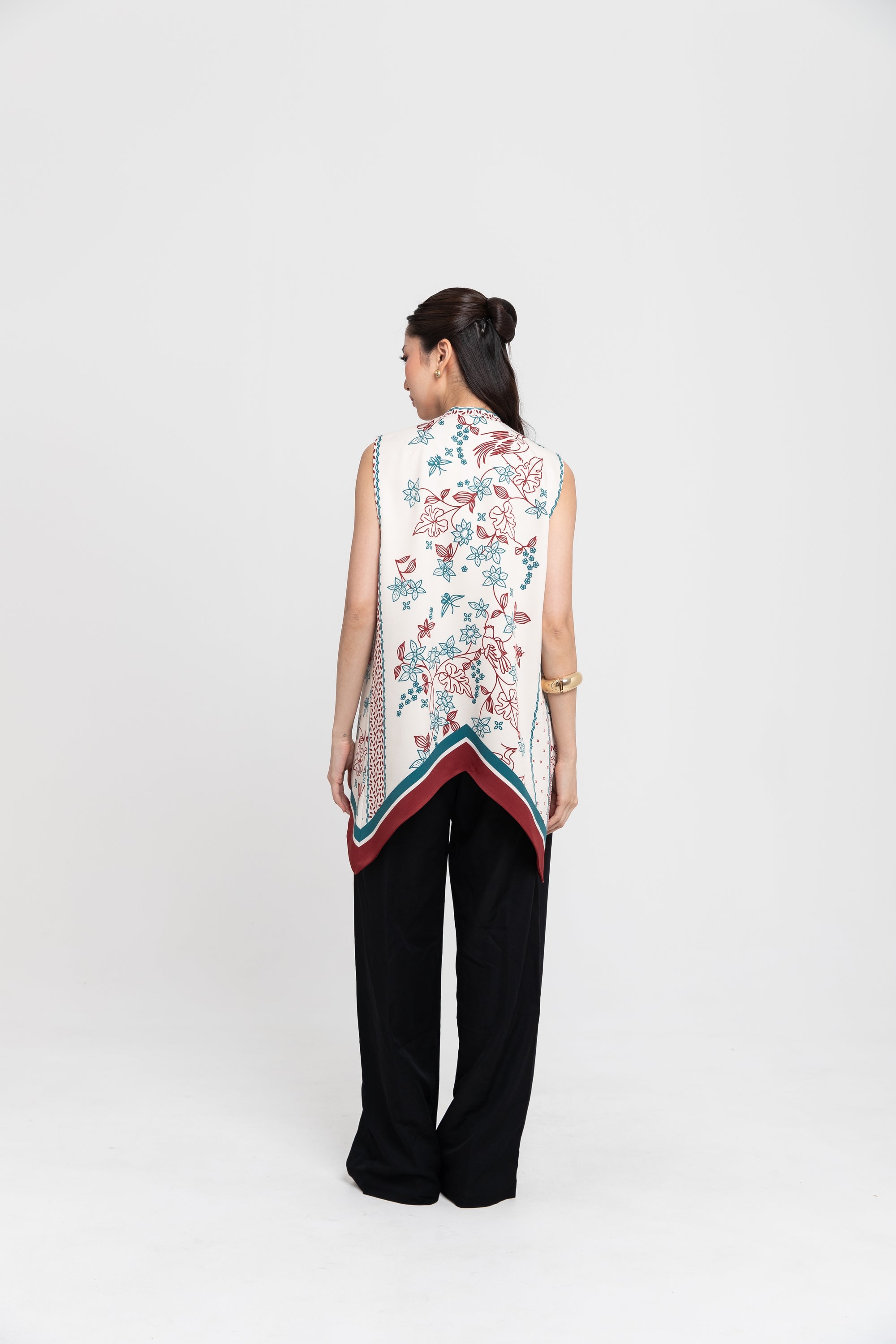 SHORT CAPE RAMYA CREAM