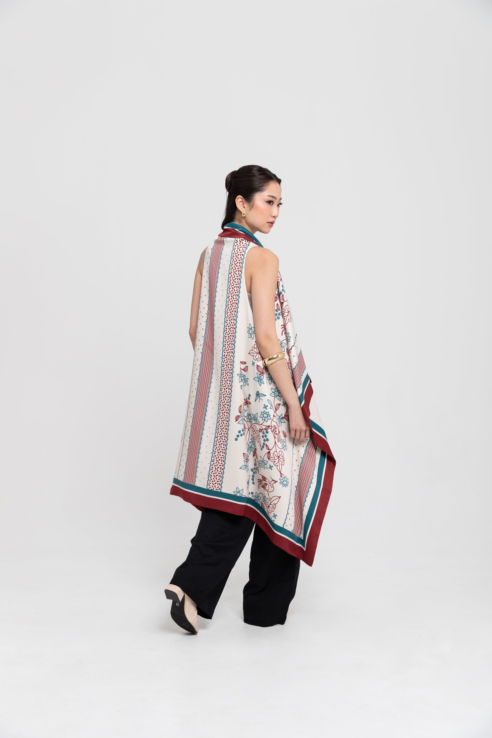 LONG CAPE RAMYA CREAM