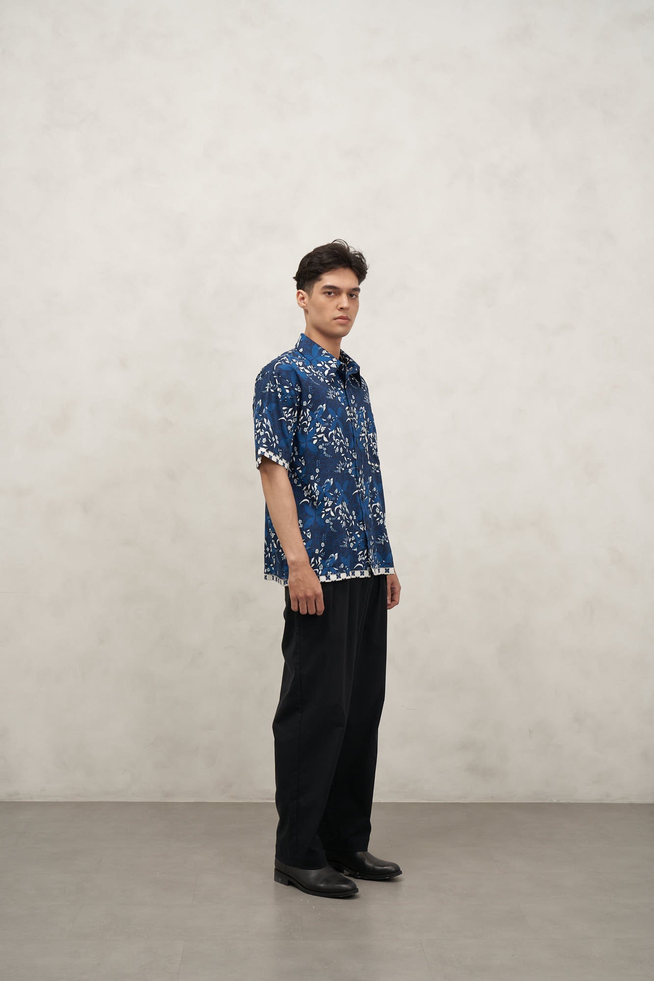 THEO SHIRT